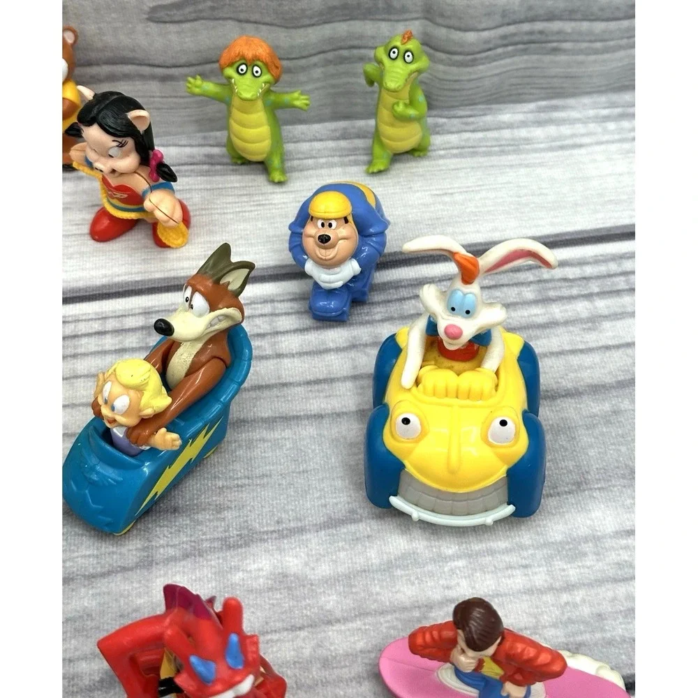 VINTAGE 80'S  90'S MCDONALD'S HAPPY MEAL TOYS - KISSYFUR BERENSTAIN BEARS ‎ *24